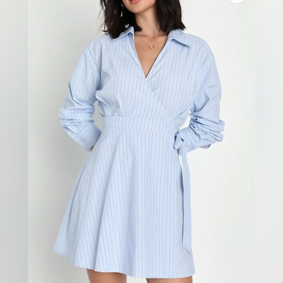 Lulus - Hamptons Aesthetic Blue White Striped Long Sleeve Wrap Dress Size Medium - Picture 2 of 13